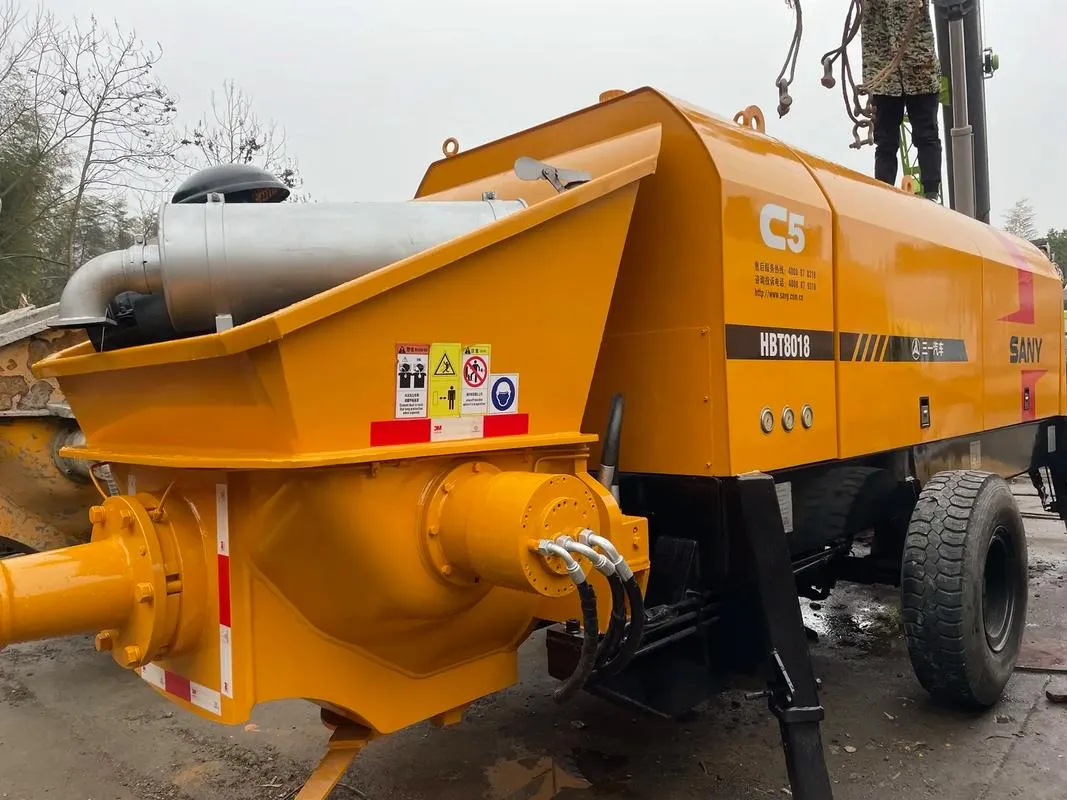 مضخة مقطورة SANY HBT8018C-5S مستعملة