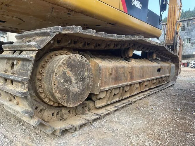 الحفارة الكبيرة المستعملة CAT 349D1