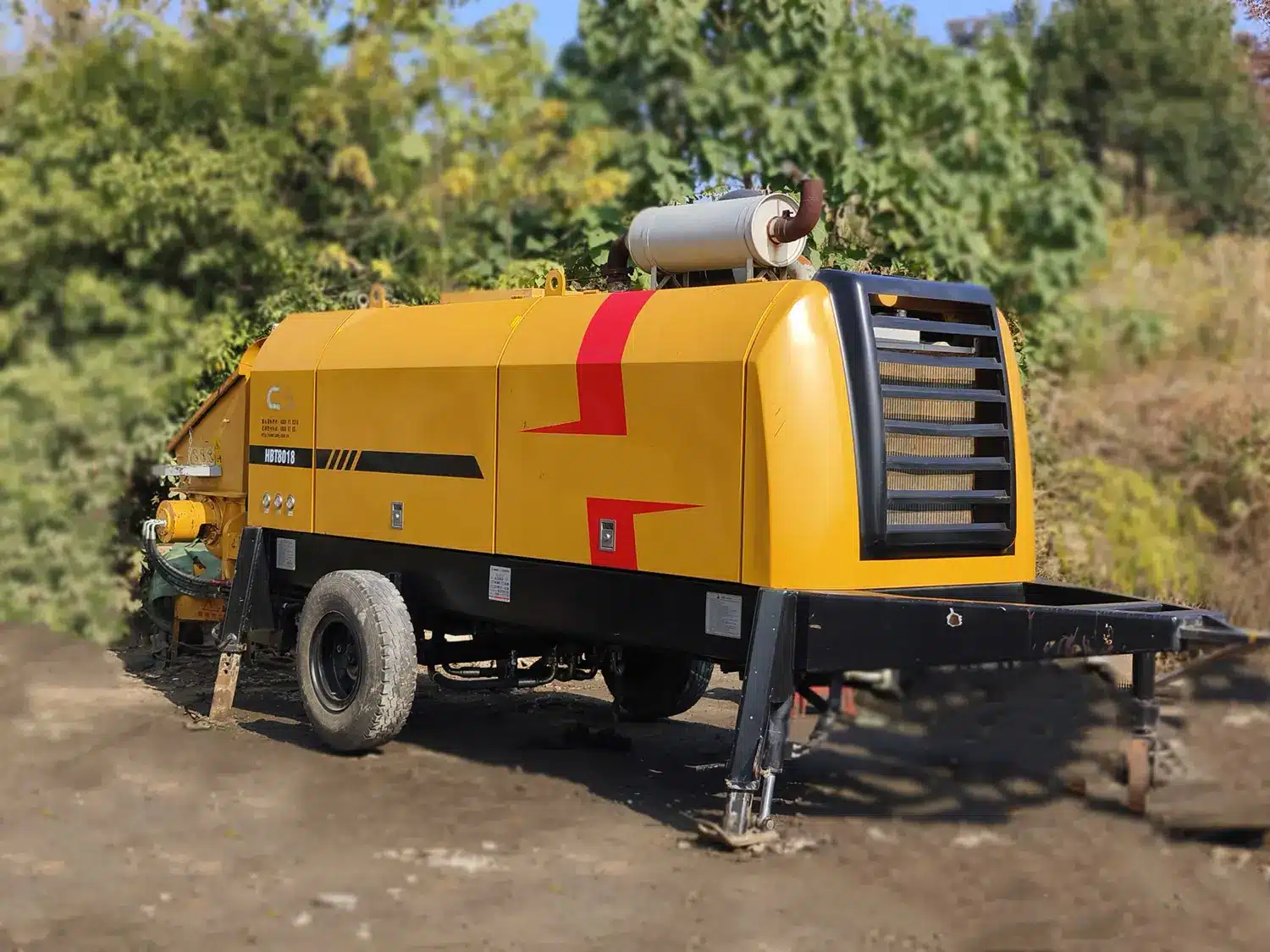 مضخة مقطورة SANY HBT60C-8A-3D مستعملة0