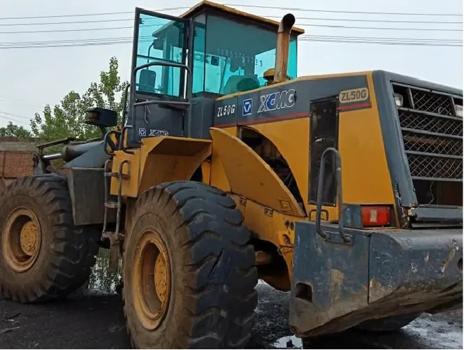 الجرافة ذات العجلات XCMG ZL50G المستعملة1