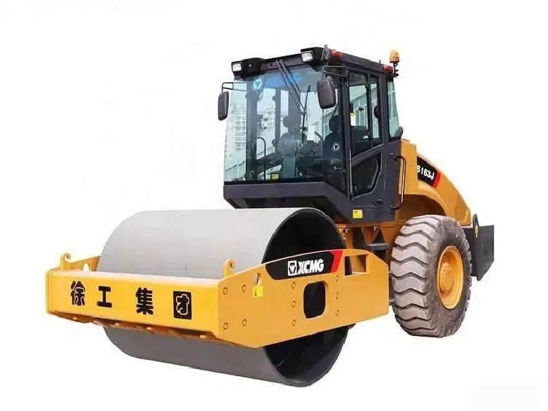تستخدم المدحلة الاهتزازية XCMG XS163J0