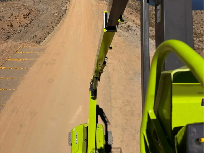 رافعة ذراع مفصلية مستعملة ZOOMLION ZA32J1