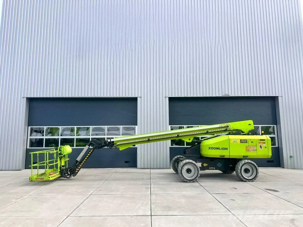 رافعة ذراع تلسكوبية ZOOMLION ZT20J مستعملة