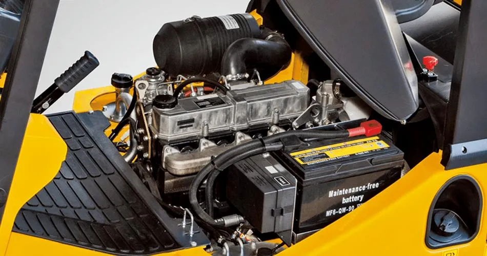 رافعة شوكية ديزل مستعملة HYUNDAI 35DE-72