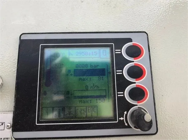 مضخة الخرسانة المثبتة على الشاحنة PUTZMEISTER M56 مستعملة1