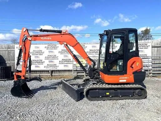 الحفارة الصغيرة المستعملة كوبوتا KX040-4