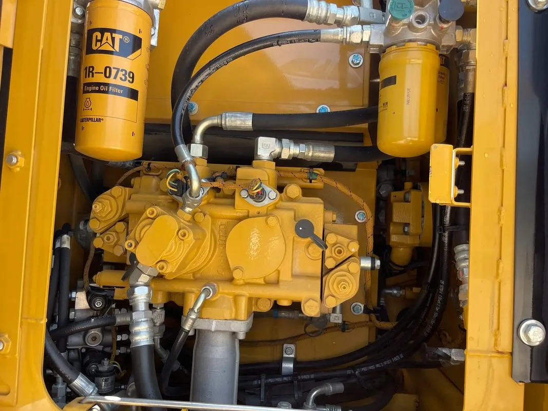 تستخدم الحفارة المتوسطة CAT 312D2GC4